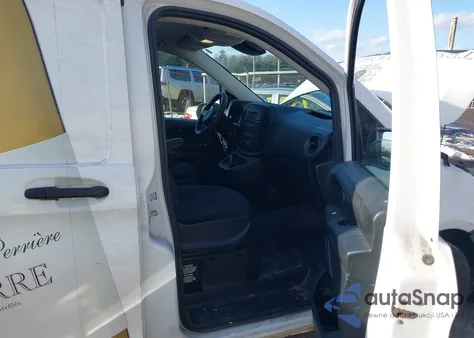 2018 Mercedes-Benz Metris z USA, uszkodzony, nr VIN WD3PG3EA9J3464864